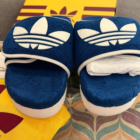 NEW Gucci x Adidas GG monogram logo slide sandals - Picture 9 of 11